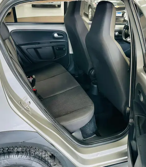 CROSS UP 1.0 MPI 12V