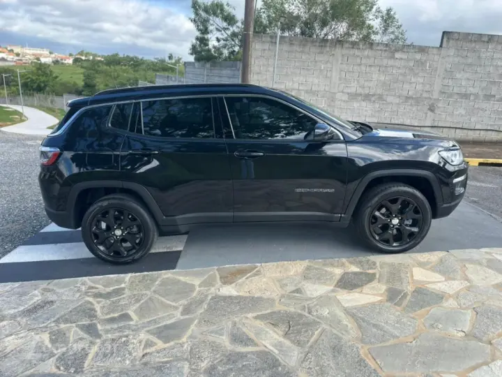 COMPASS 2.0 16V DIESEL LONGITUDE 4X4 AUTOMÁTICO