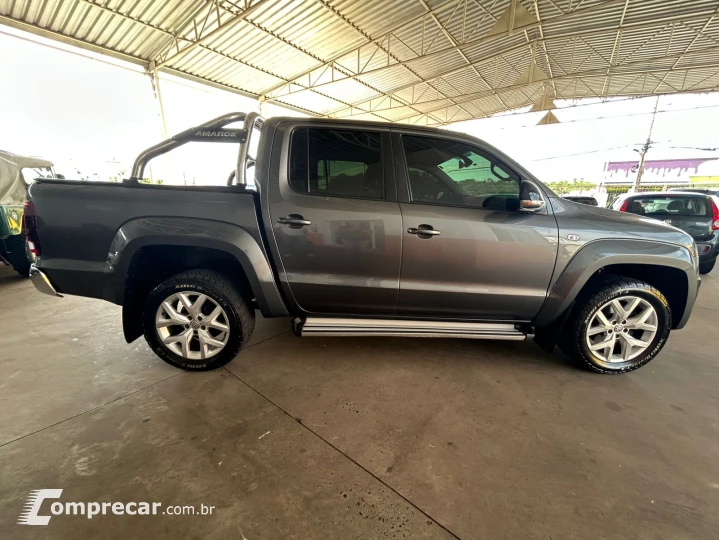 AMAROK 3.0 V6 TDI Highline CD 4motion