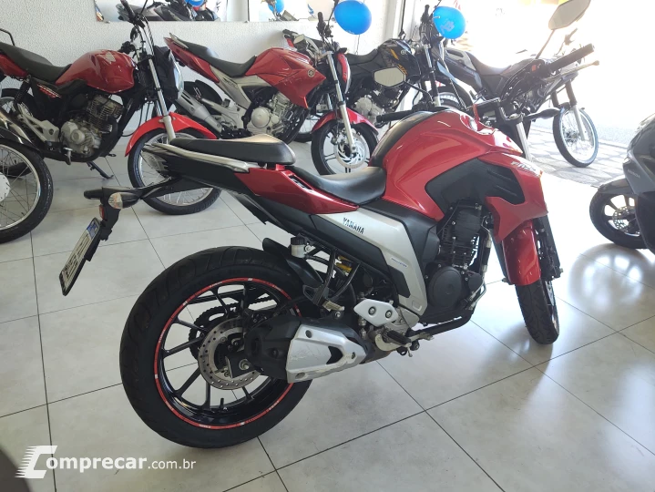 Fazer Fz25 250