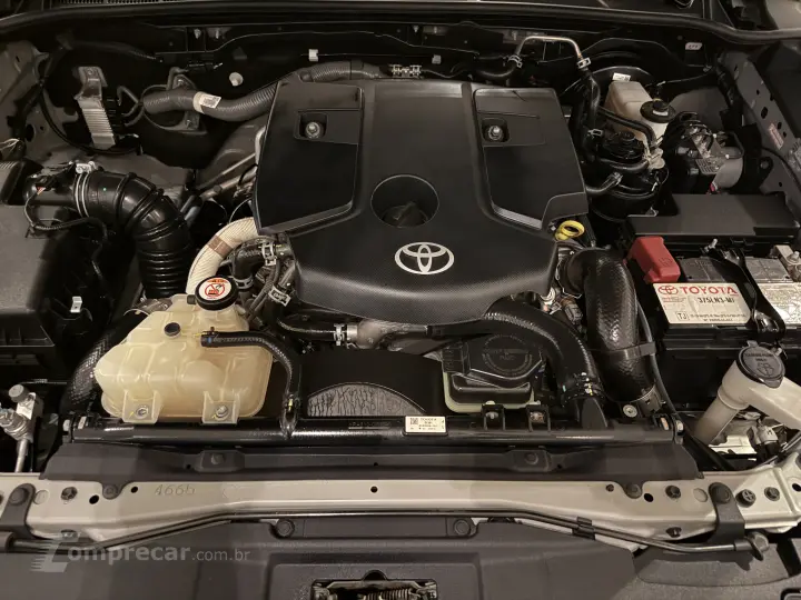 HILUX 2.8 D-4d Turbo CD SRX 4X4