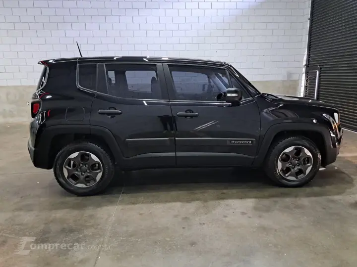 Renegade 1.8 16V Flex 4P Automático