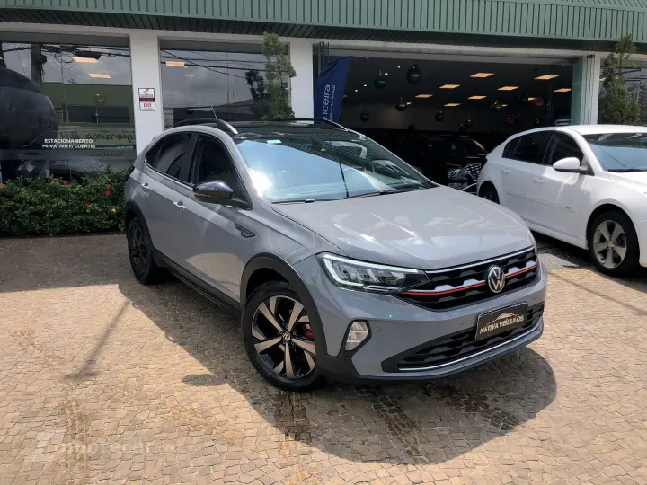 Nivus 1.0 200 Tsi Total Flex Highline Automático