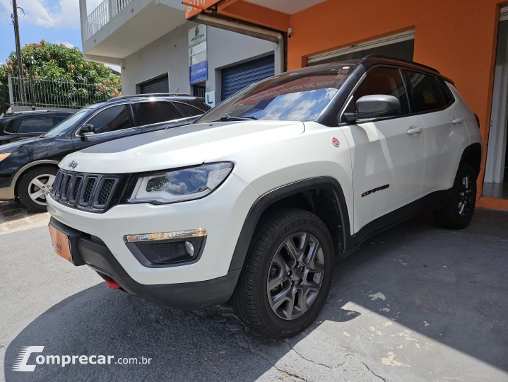 COMPASS 2.0 16V Trailhawk 4X4