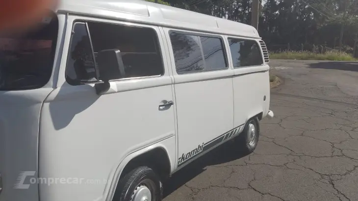 KOMBI 1.4 MI STD Lotação 8V