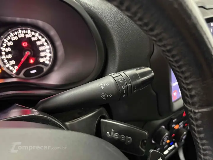 RENEGADE 1.8 16V FLEX LONGITUDE 4P AUTOMÁTICO