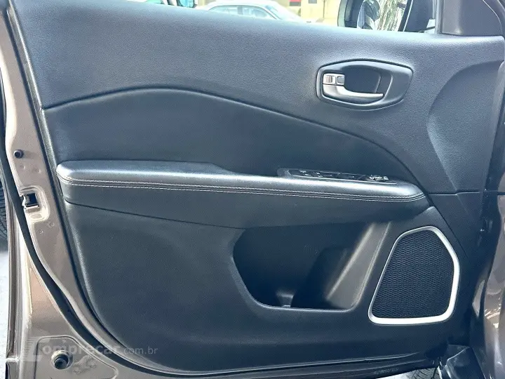 COMPASS 2.0 16V FLEX SPORT AUTOMÁTICO