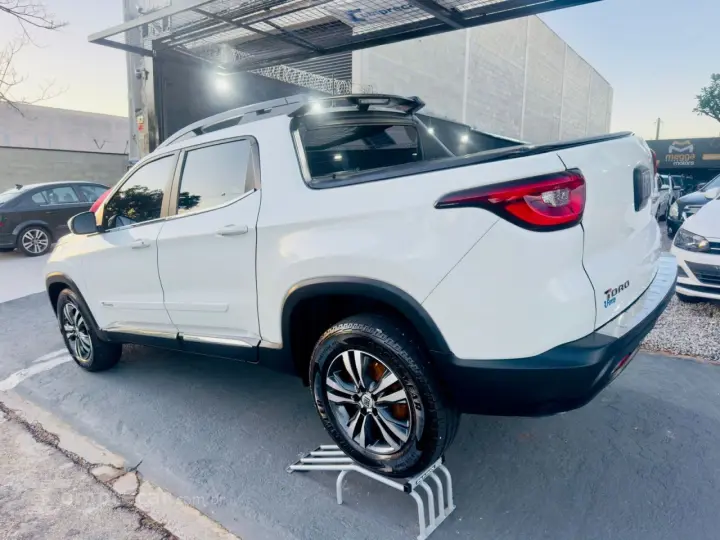 Toro 2.0 16V 4P 4WD FREEDOM TURBO DIESEL  AUTOMÁTICO