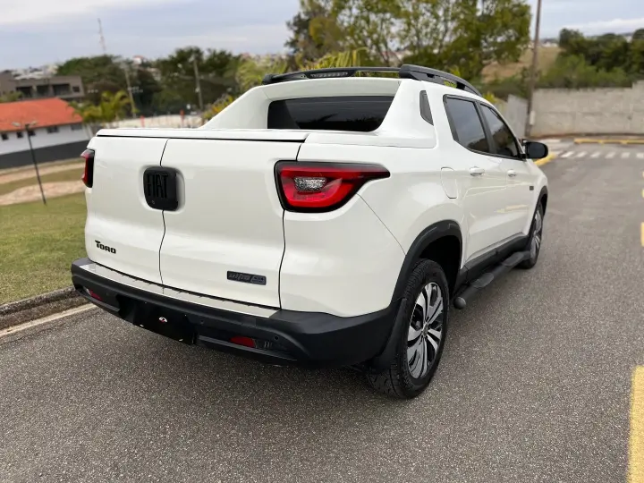 TORO 2.0 16V TURBO DIESEL ULTRA 4WD AT9