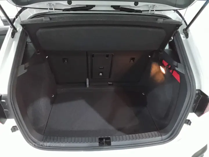 TAOS 1.4 250 TSI TOTAL FLEX HIGHLINE AUTOMÁTICO