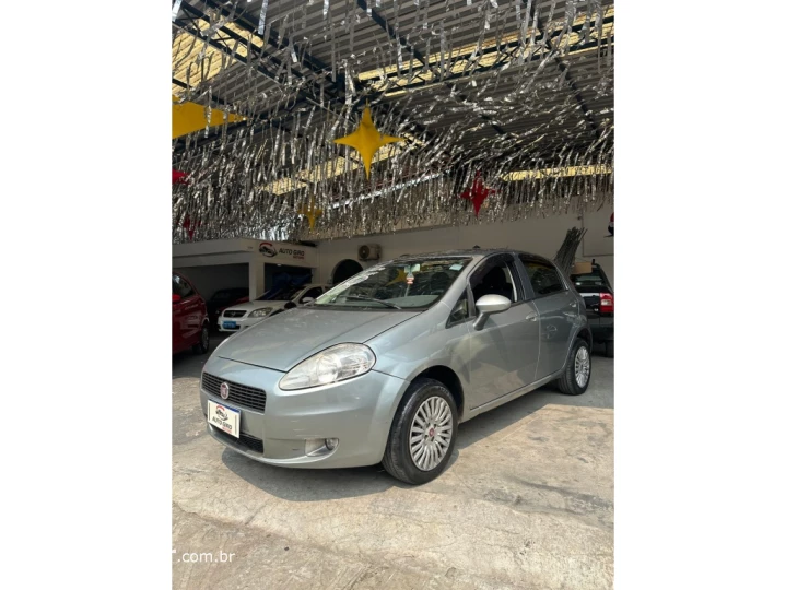 PUNTO 1.4 ATTRACTIVE 8V FLEX 4P MANUAL