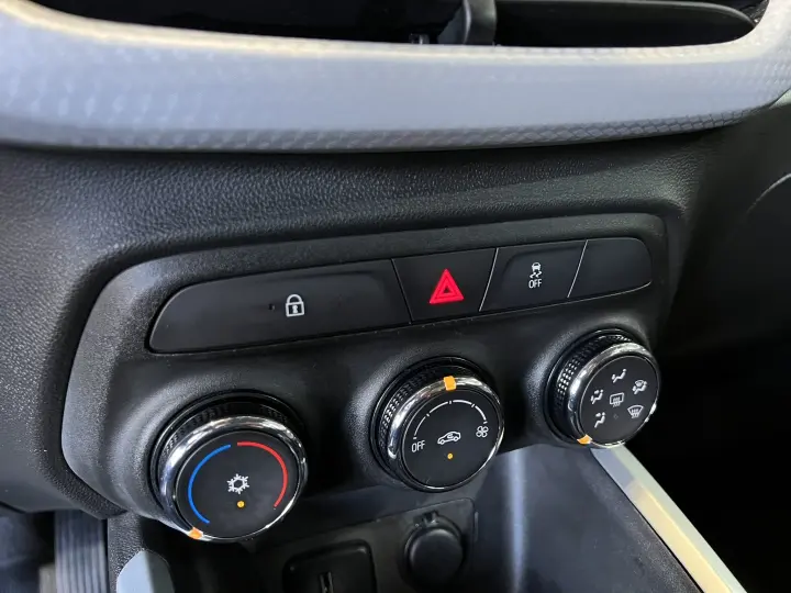 ONIX 1.0 TURBO FLEX PREMIER AUTOMÁTICO