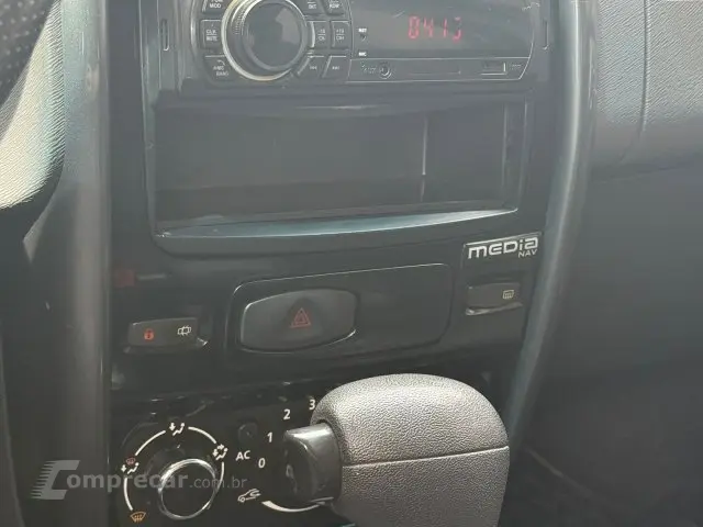 DUSTER - 2.0 DYNAMIQUE 4X2 16V 4P AUTOMÁTICO