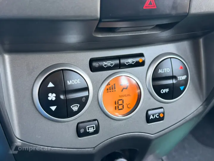 GRAND LIVINA 1.8 SL 16V