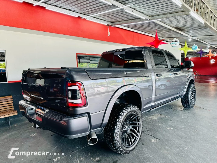 2500 6.7 I6 Turbo Laramie Night Edition CD 4X4