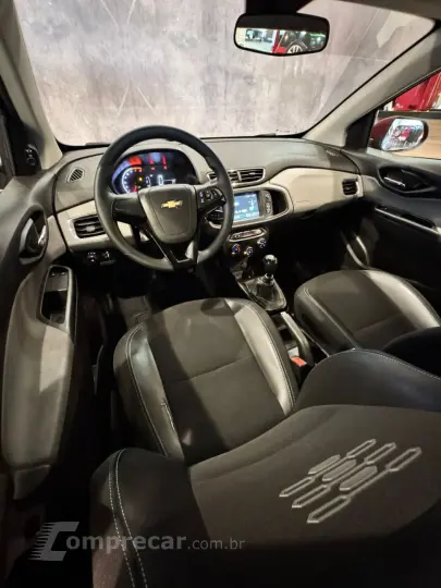 Onix Hatch 1.4 4P FLEX LT