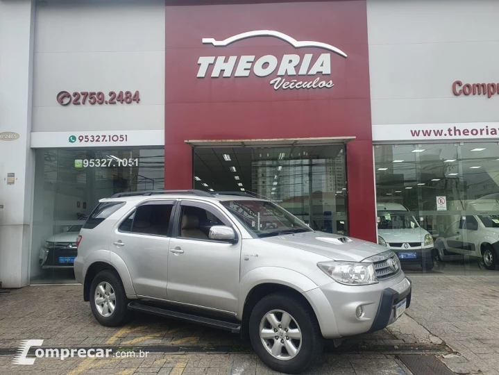 TOYOTA HILUX SW4 3.0 SRV 4X4 7 LUGARES INTERCOOLER 2011