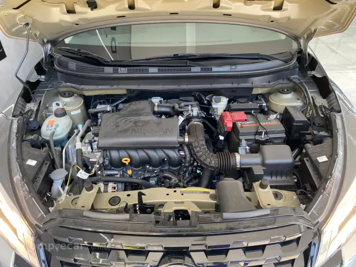 KICKS Active 1.6 16V Flex Aut.