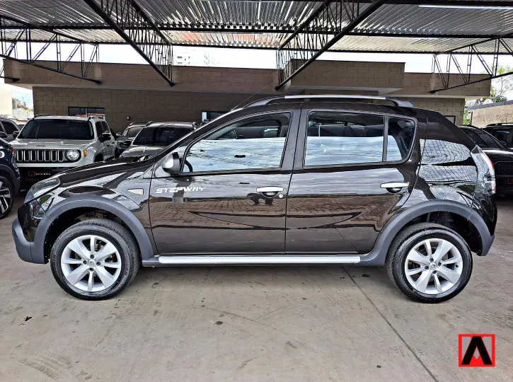 SANDERO 1.6 16V SCE Stepway