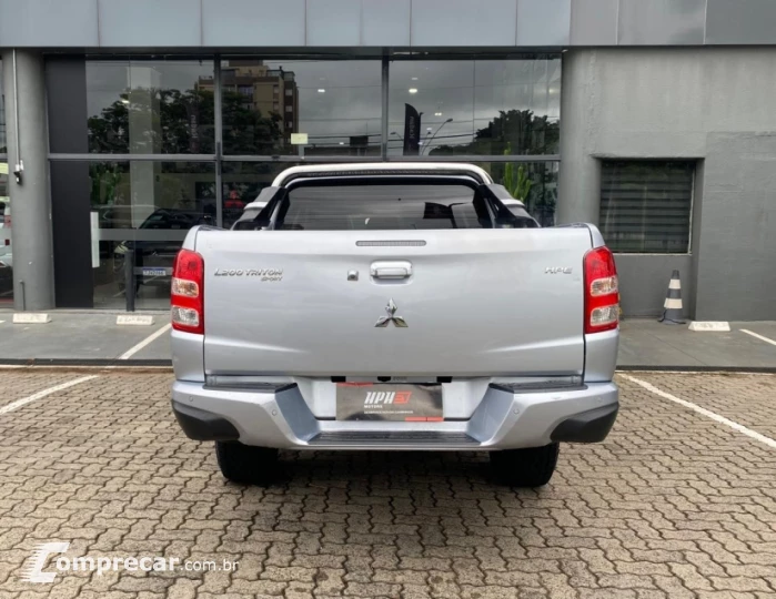 L200 TRITON 2.4 16V Turbo Sport HPE TOP CD 4X4