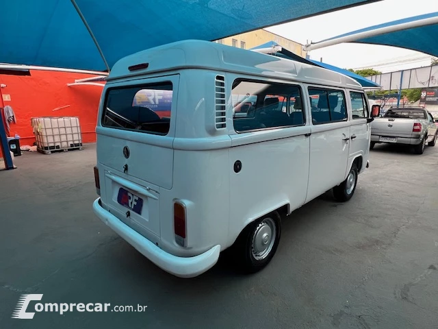 Kombi 1.4 FLEX STD 9 LUGARES