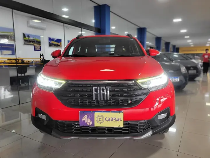 Strada Volcano 1.3 Flex 8V CD