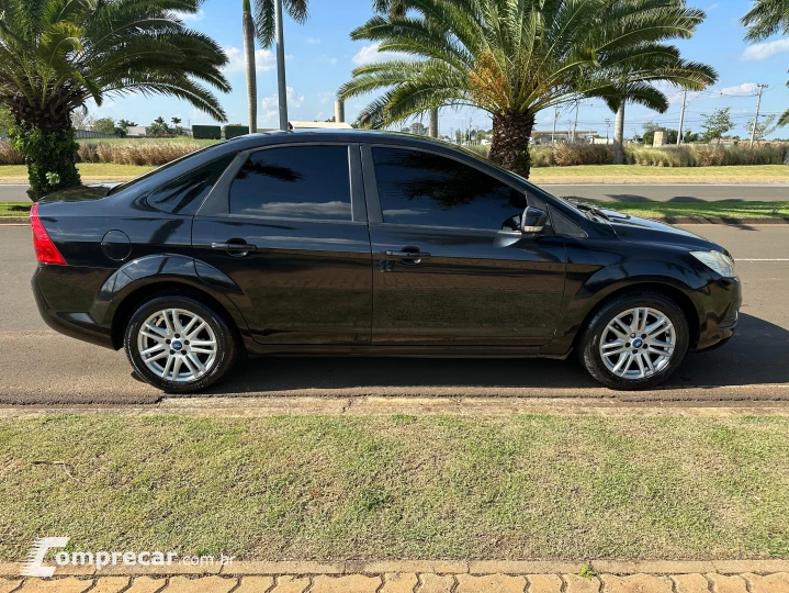 FOCUS 2.0 Sedan 16V