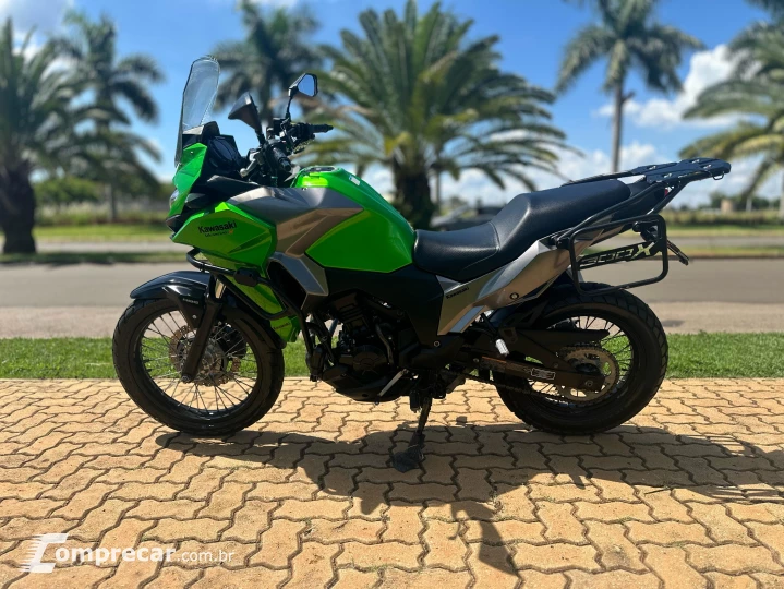 VERSYS X 300 ABS