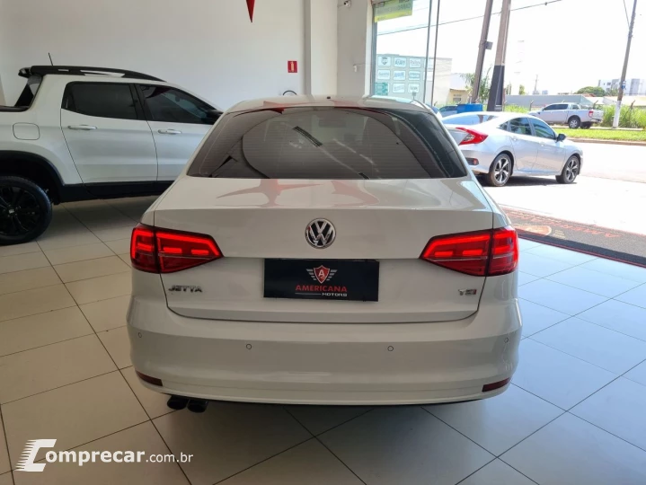 Jetta 2.0 4P TSI HIGHLINE 211 CV AUTOMÁTICO