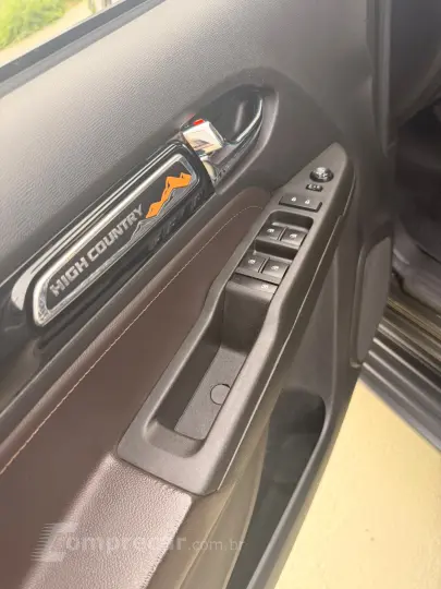 S10 2.8 16V Turbo High Country CD 4X4