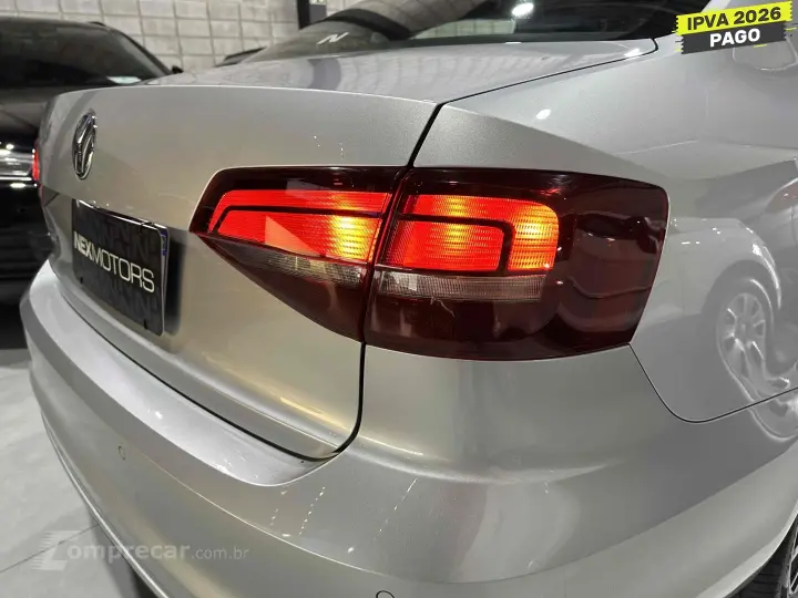 JETTA 2.0 COMFORTLINE FLEX 4P TIPTRONIC