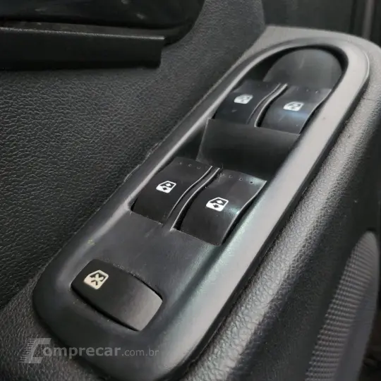 DUSTER 1.6 Expression 4X2 16V