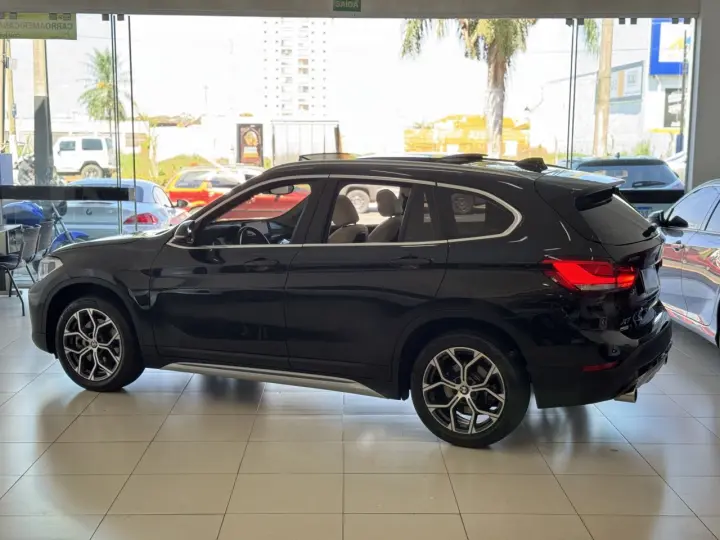 X1 2.0 16V 4P SDRIVE 20I X-LINE ACTIVEFLEX TURBO AUTOMÁTICO