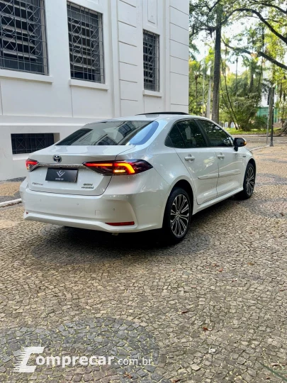 COROLLA 1.8 VVT-I Hybrid Altis Premium