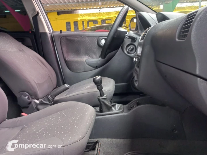 Corsa 1.4 Mpfi Premium 8V Flex 4P Manual