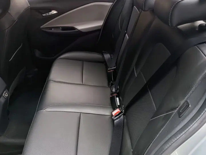 Onix 1.0 Turbo Flex Plus Premier Automático