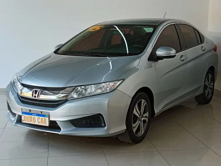 CITY 1.5 LX Sedan 16V