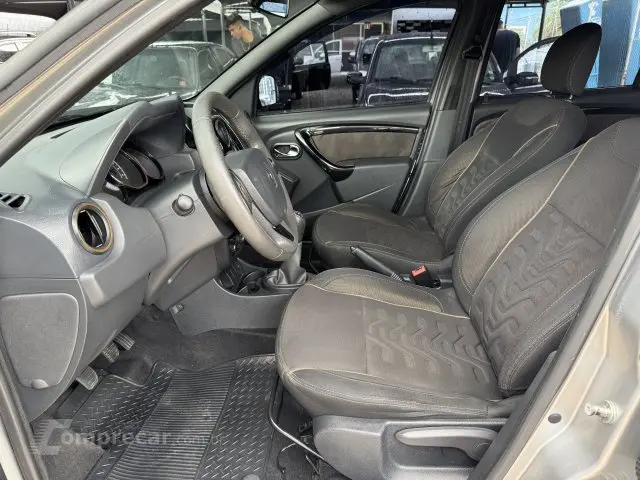 DUSTER - 1.6 DYNAMIQUE 4X2 16V 4P MANUAL