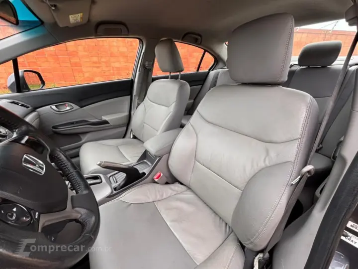 CIVIC 1.8 LXS 16V FLEX 4P AUTOMÁTICO