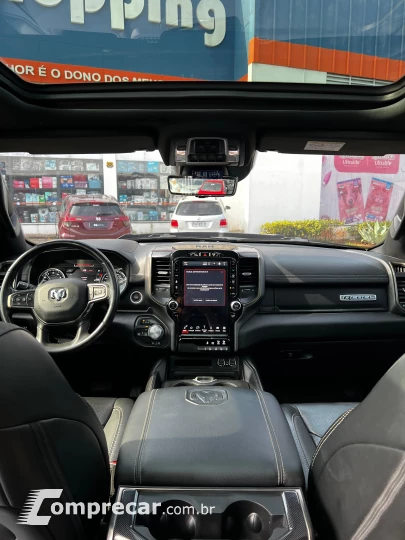RAM 5.7 1500 Hemi 4X4 CD V8