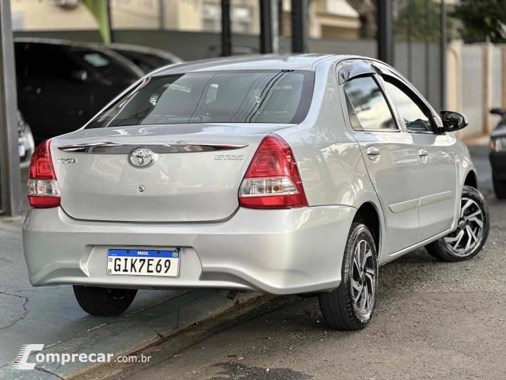 ETIOS 1.5 X SEDAN 16V FLEX 4P AUTOMÁTICO