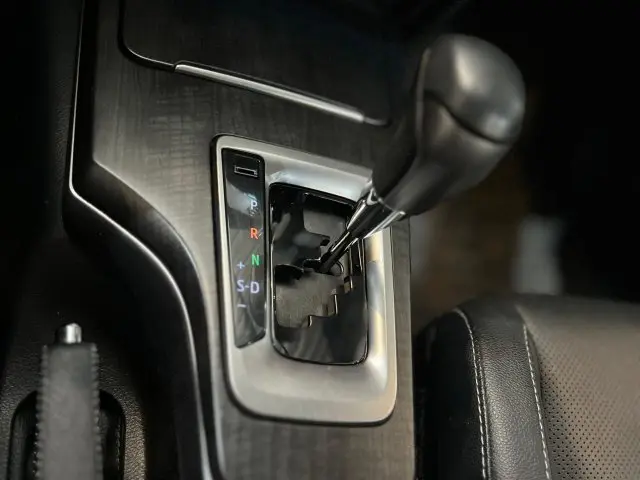 HILUX SW4 - 2.8 D-4D TURBO SRX 7L 4X4 AUTOMÁTICO