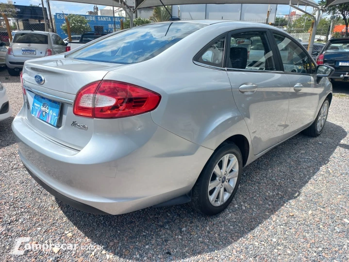 FIESTA 1.6 SE Sedan 16V