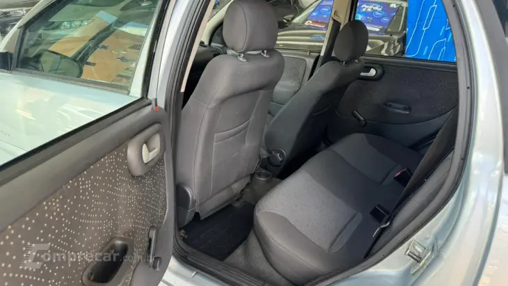 CORSA 1.4 MPFI Premium 8V