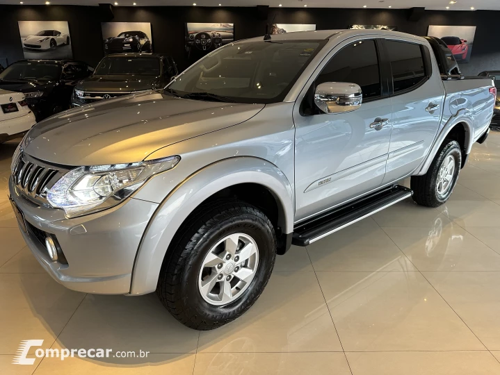 L200 TRITON 2.4 16V Turbo Sport HPE TOP CD 4X4