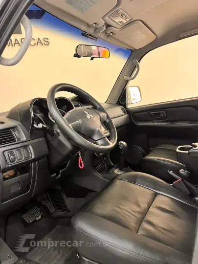 Pajero TR4 2.0/ 2.0 Flex 16V 4x4 Aut.