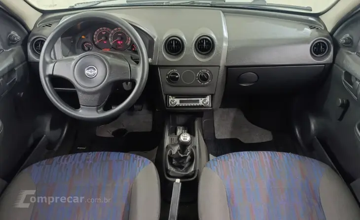 CELTA 1.0 MPFI Life 8V