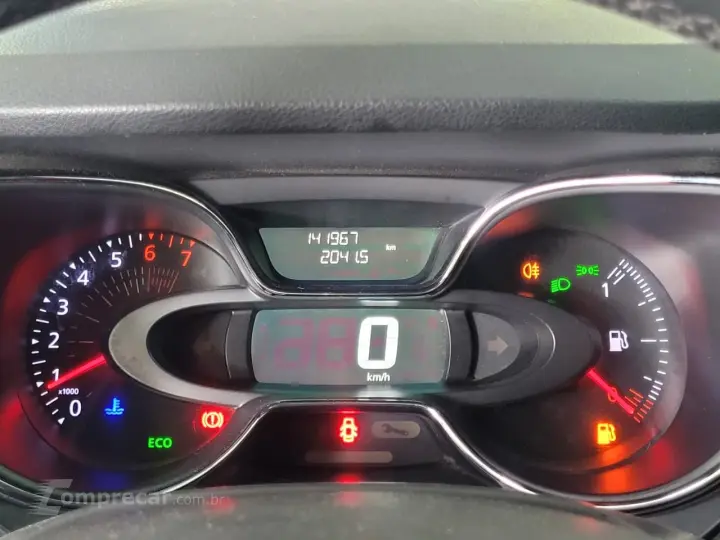 CAPTUR Zen 1.6 16V Flex 5p Mec.