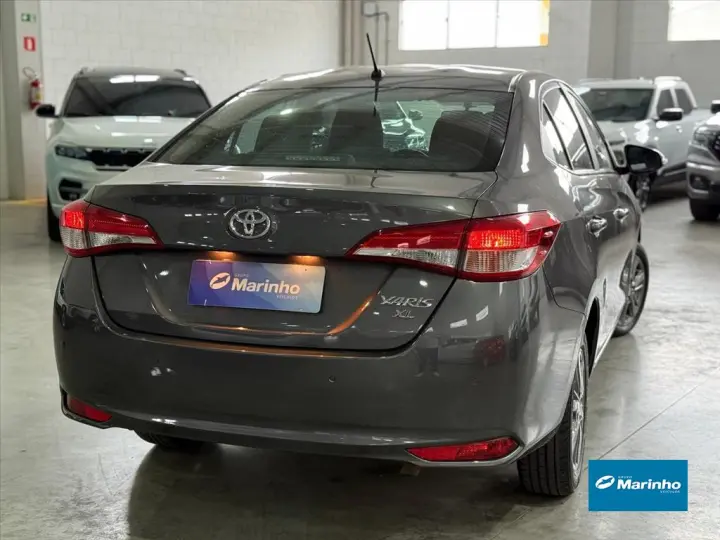 YARIS 1.5 16V FLEX SEDAN XL PLUS CONNECT MULTIDRI