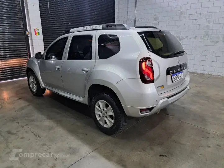 Duster 2.0 Dynamique 4X2 16V Flex 4P Automático
